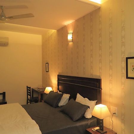 White Tulips Home Stay Jaipur Bagian luar foto