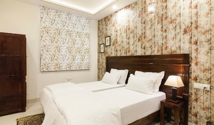 White Tulips Home Stay Jaipur Bagian luar foto